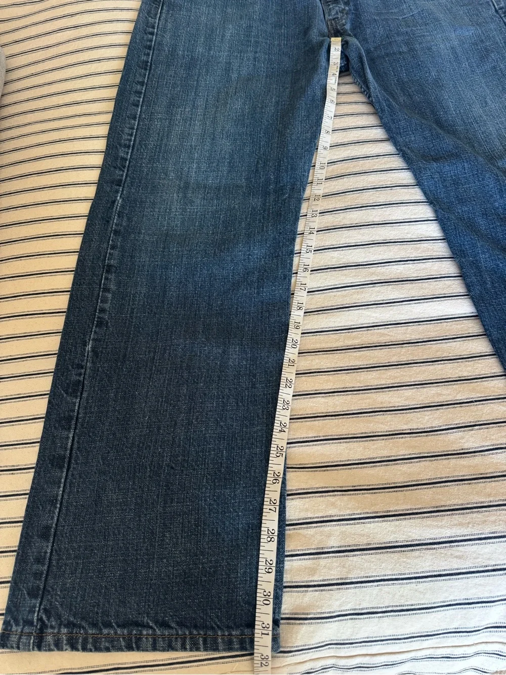 Levi’s 569 Loose Straight Leg Baggy Jeans 38 x 32 Medium Wash